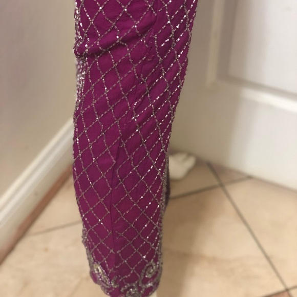 Evening gorgeous, beaded dress - Picture 3 of 8